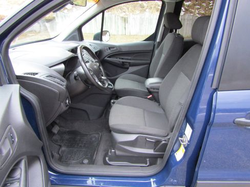 Used 2018 Ford Transit Connect XL image 10