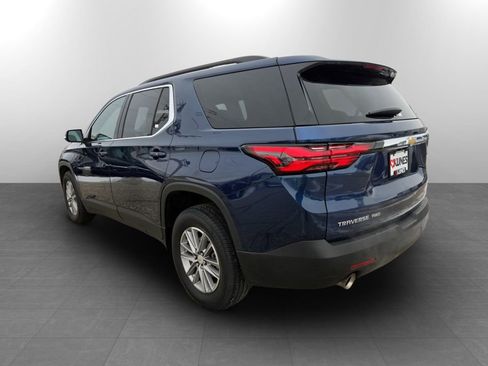 Used 2023 Chevrolet Traverse LT image 9