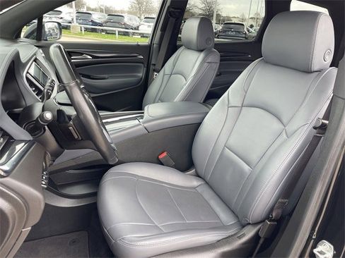 Used 2024 Buick Enclave Premium image 24