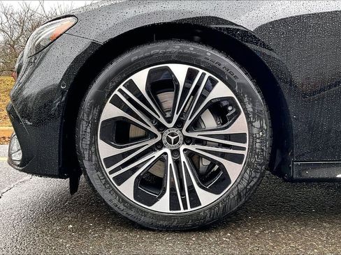 New 2026 Mercedes-Benz E 350 4MATIC Sedan image 12