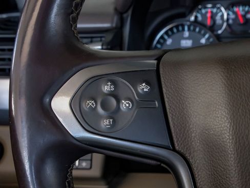 Used 2015 Chevrolet Suburban LT w/ Max Trailering Package image 16