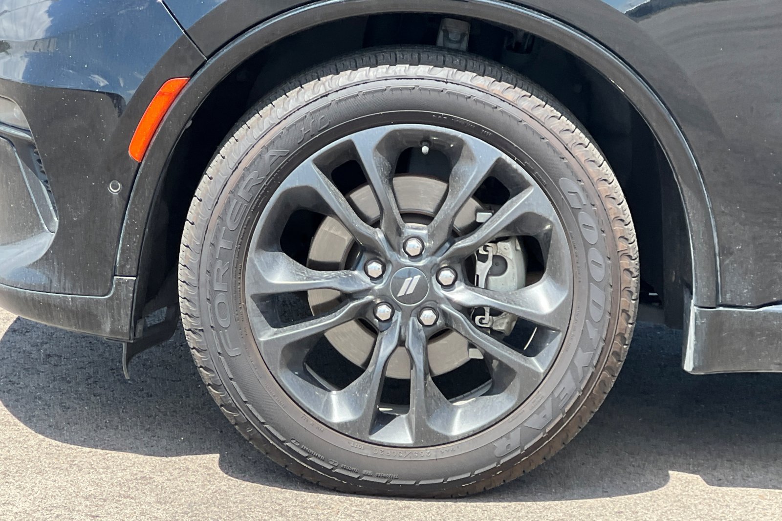 Used 2021 Dodge Durango R/T w/ Technology Group AWD/4WD image 30