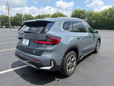 Used 2024 BMW X1 xDrive28i w/ Premium Package AWD/4WD image 5