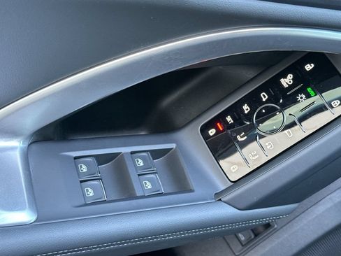 Certified 2025 Audi Q5 Premium w/ Premium Plus AWD/4WD image 16