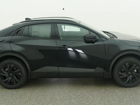 New 2026 Toyota C-HR AWD/4WD image 20