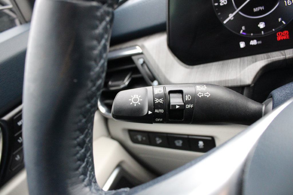 Used 2023 Kia Telluride SX AWD/4WD image 13