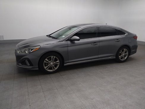 Used 2018 Hyundai Sonata Sport FWD image 2