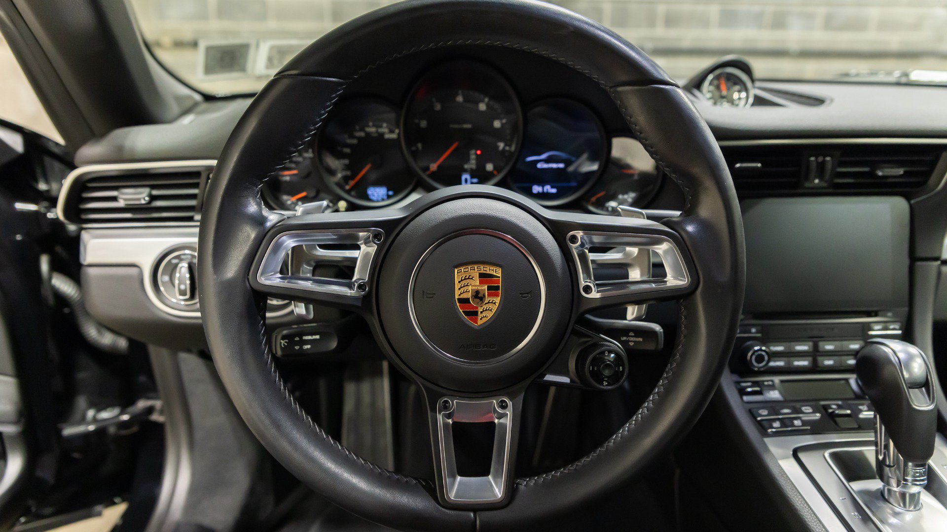 Used 2018 Porsche 911 Carrera RWD image 51
