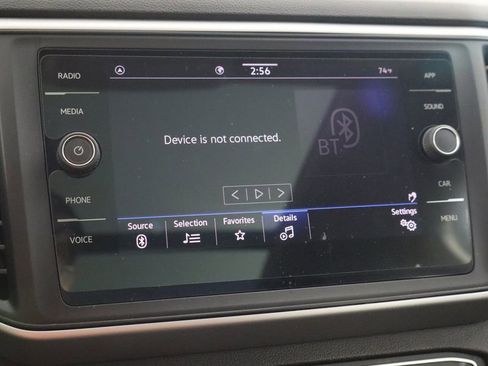 Used 2021 Volkswagen Atlas SE image 33