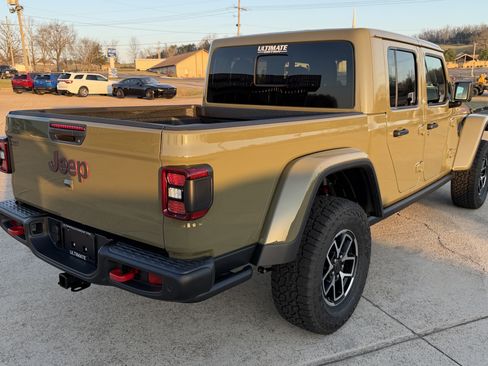 New 2026 Jeep Gladiator Rubicon AWD/4WD image 10