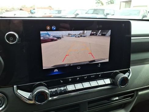 Used 2025 Chevrolet Colorado Trail Boss image 26