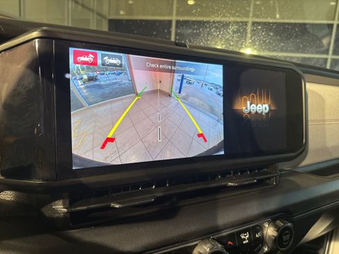 Used 2024 Jeep Wrangler Sahara w/ Technology Group image 33