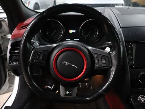 Used 2016 Jaguar F-TYPE R image 19