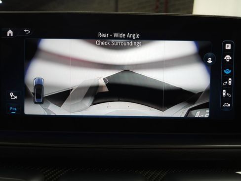Used 2024 Mercedes-Benz GLE 53 AMG 4MATIC image 19