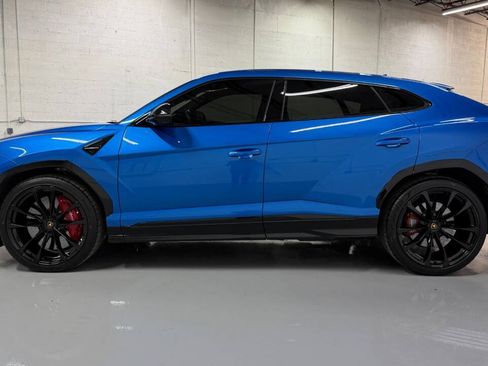 Used 2021 Lamborghini Urus AWD/4WD image 22