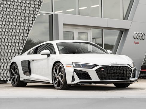 Certified 2023 Audi R8 V10 performance w/ Premium Package RWD image 1