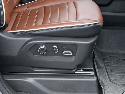 Used 2024 GMC Sierra 2500 Denali Ultimate w/ Max Trailering Package image 33