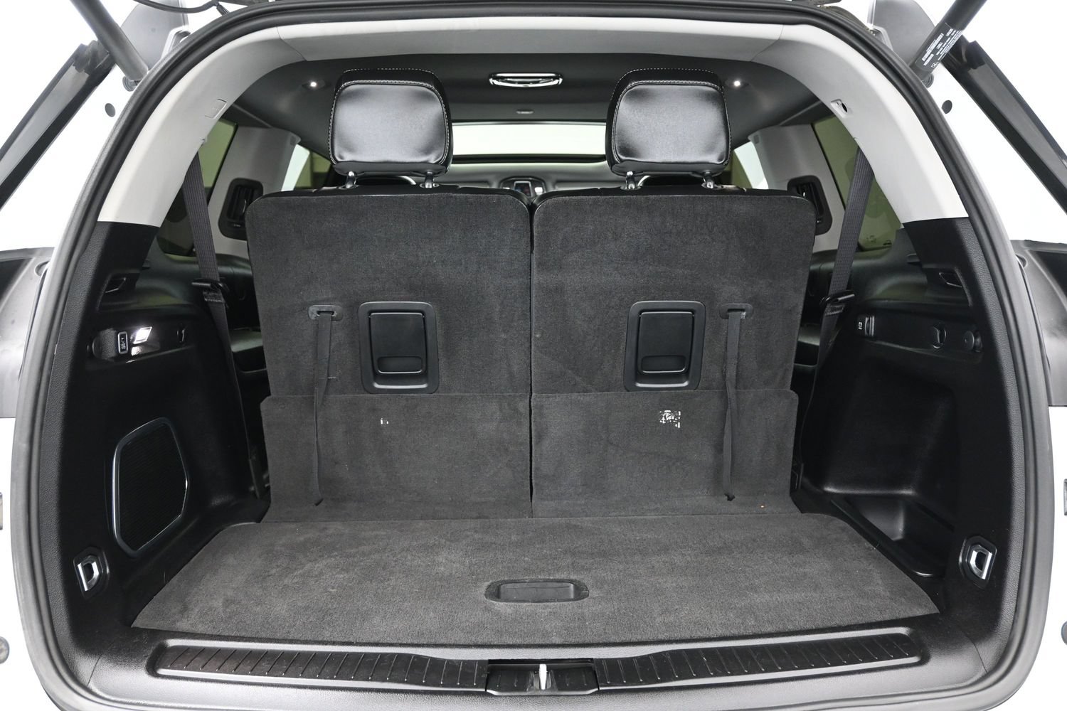 Used 2021 Jeep Grand Cherokee L Limited RWD image 7