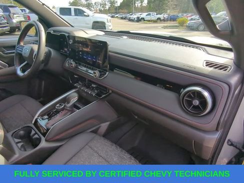 Used 2024 Chevrolet Colorado Z71 w/ Z71 Convenience Package 2 image 48