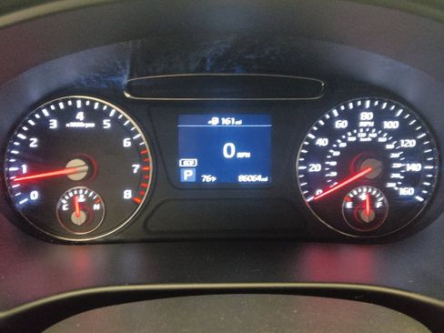 Used 2019 Kia Sorento L FWD image 23