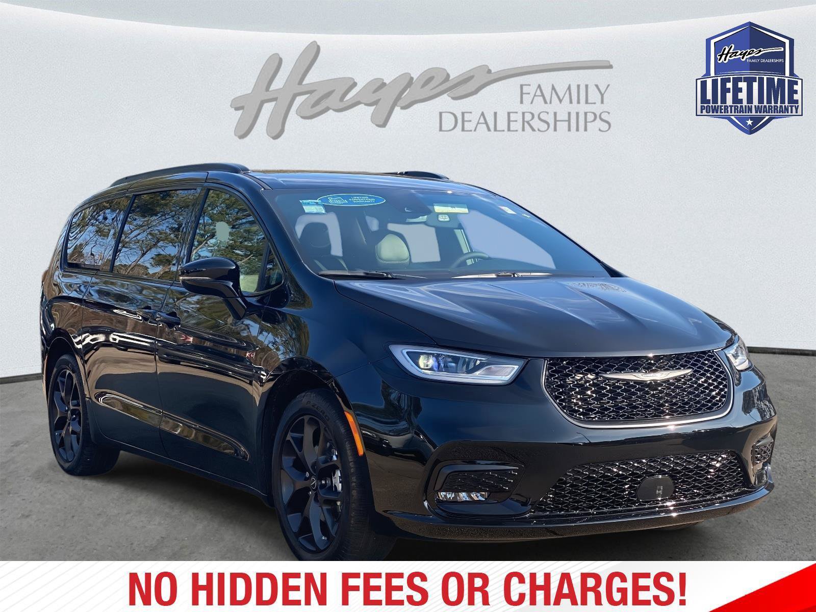 New 2026 Chrysler Pacifica Select w/ S Appearance Package FWD image 2