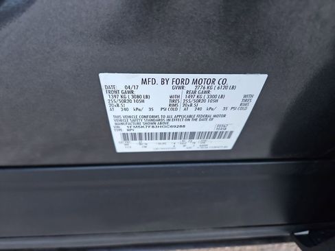 Used 2017 Ford Explorer Limited image 30