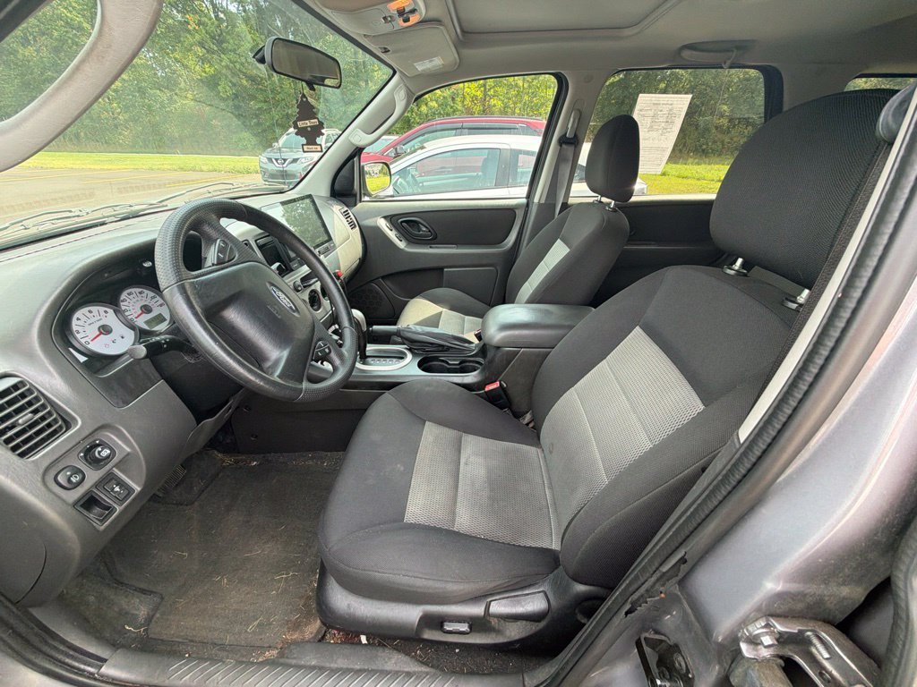 Used 2007 Ford Escape XLT FWD image 9