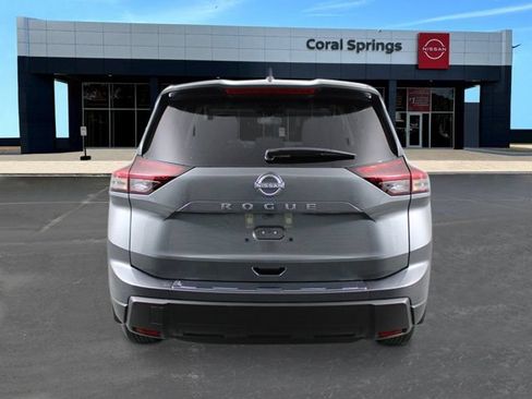 New 2026 Nissan Rogue SV FWD image 4