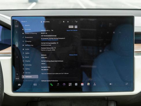 Used 2022 Tesla Model X AWD/4WD image 28