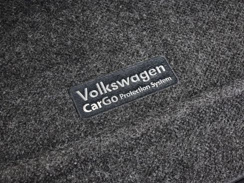 Used 2022 Volkswagen Tiguan S FWD image 39