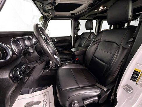 Used 2021 Jeep Wrangler Unlimited Sahara image 18