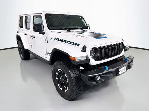 Used 2024 Jeep Wrangler Unlimited Rubicon 4xe AWD/4WD image 3
