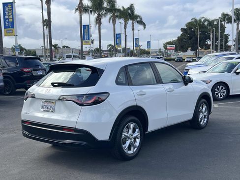 Certified 2024 Honda HR-V LX image 23