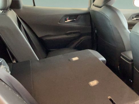 Used 2025 Toyota Prius Limited FWD image 26