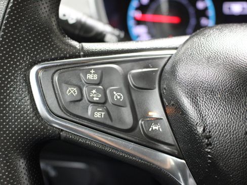 Used 2021 Chevrolet Equinox LS FWD image 12