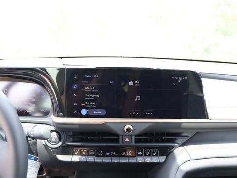 New 2026 Toyota Crown Signia AWD/4WD image 19