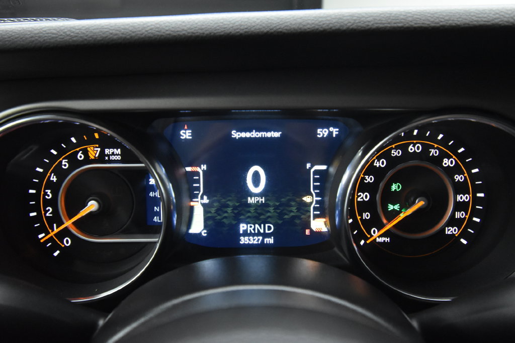 Used 2020 Jeep Wrangler Sport AWD/4WD image 15