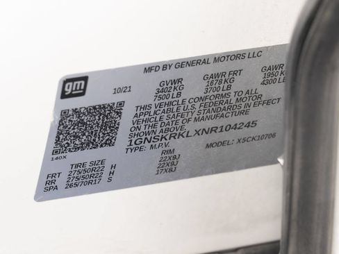 Used 2022 Chevrolet Tahoe RST w/ Sport Performance Package AWD/4WD image 19