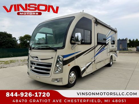 Used 2018 Ford E-450 and Econoline 450 Super Duty w/ A/C Prep Package RWD image 1