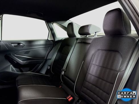 Certified 2024 Volkswagen Jetta Sport image 23