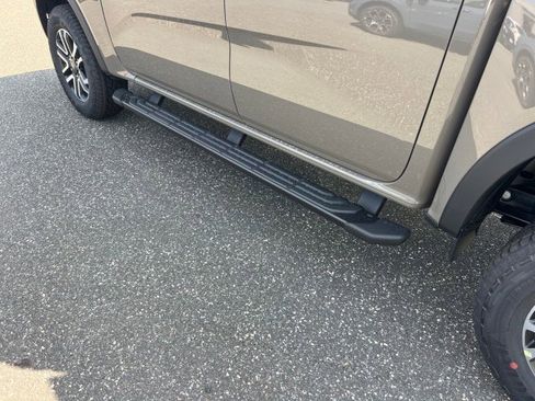 New 2025 Ford Ranger Lariat w/ FX4 Off-Road Package image 25