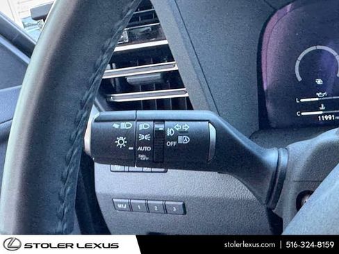 Used 2025 Lexus GX 550 w/ Accessory Package (2T) AWD/4WD image 32