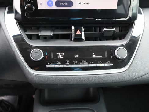 Used 2024 Toyota Corolla LE image 26