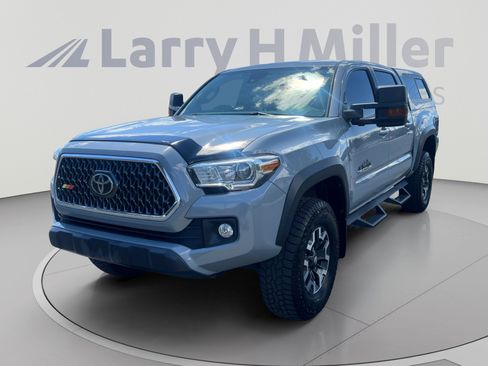 Certified 2019 Toyota Tacoma TRD Off-Road AWD/4WD image 1