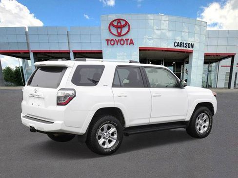 Certified 2024 Toyota 4Runner SR5 Premium image 5