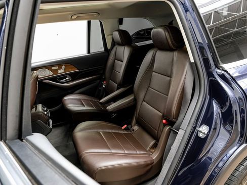 Used 2020 Mercedes-Benz GLS 450 4MATIC w/ Convenience Package image 34