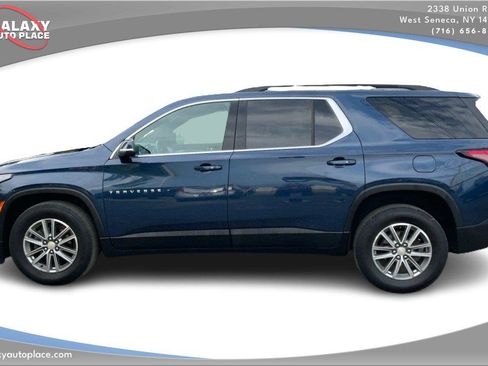 Used 2023 Chevrolet Traverse LT AWD/4WD image 8