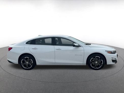Used 2024 Chevrolet Malibu LT image 16