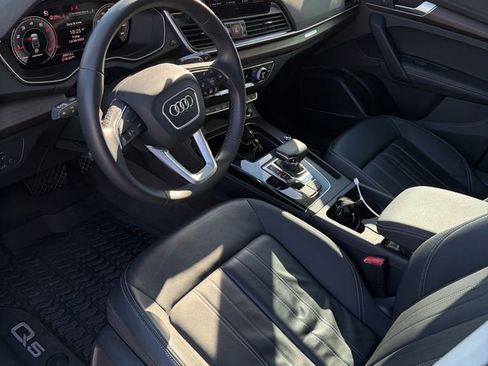 Used 2023 Audi Q5 2.0T Premium Plus w/ Premium Plus Package image 7
