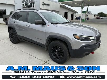 Used 2019 Jeep Cherokee Trailhawk w/ Comfort/Convenience Group